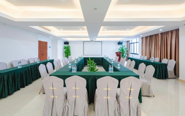 Haonianhua Business Hotel