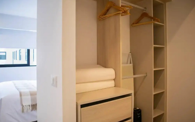 Majestic 2BR With Modern Pool in Miraflores