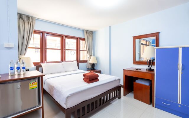 Thipurai Annex Hotel