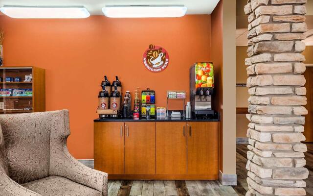 Comfort Inn & Suites