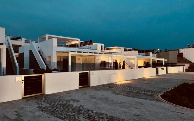 Makrigialos Long Beach Villas - Penthouse 1