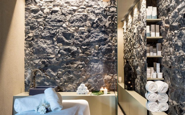 Zash Country Boutique Hotel