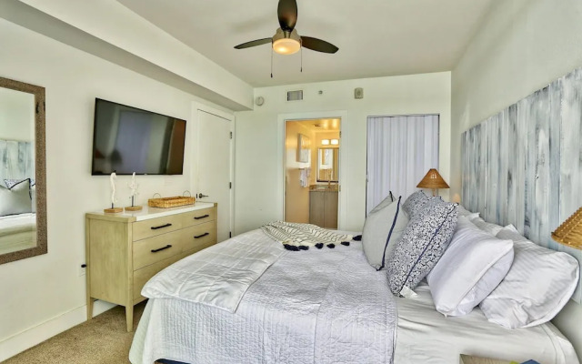 Oceana 204 East