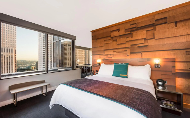 W Seattle