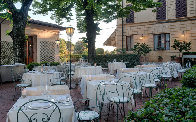 Villa Scacciapensieri Boutique Hotel