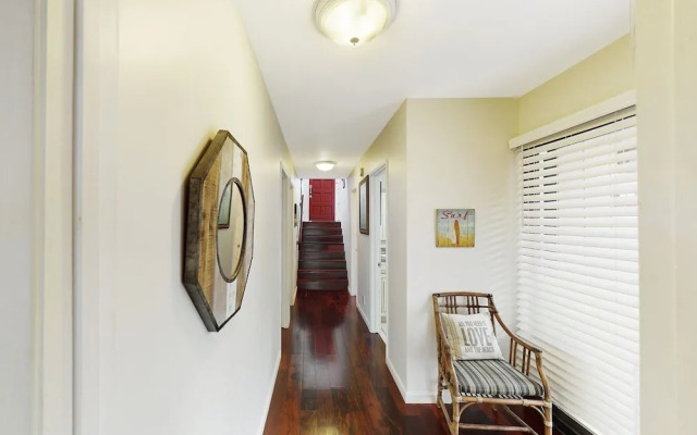 Punahele 3 Bedroom Home by RedAwning