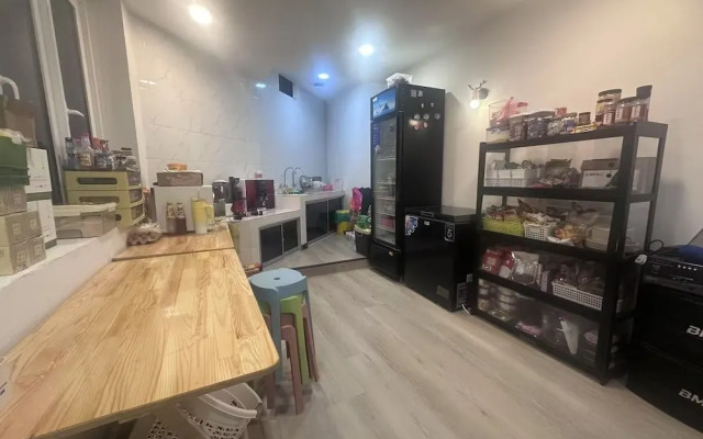 Ru Jia Hai She Hotel