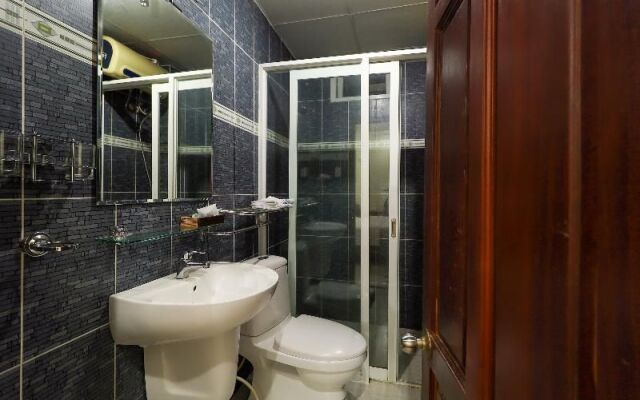 RedDoorz near Gia Dinh Park
