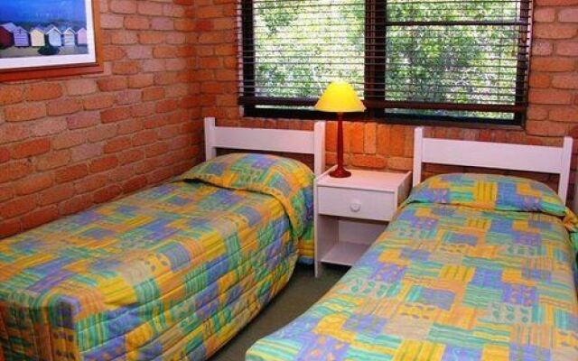 Illawong Apartments