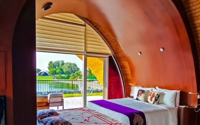Nirvana Retreat