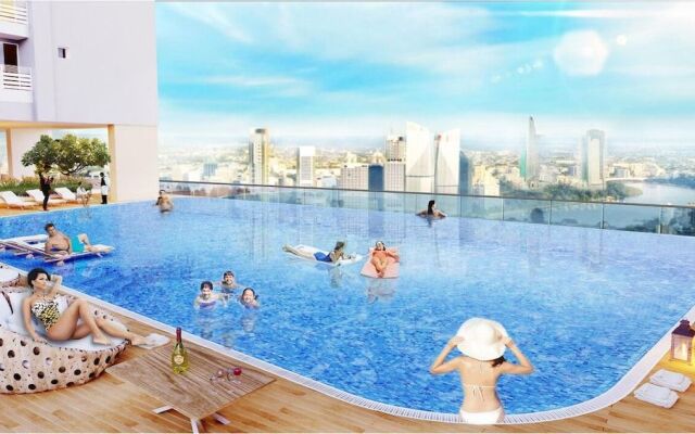 Deluxe Apartment with City Central View