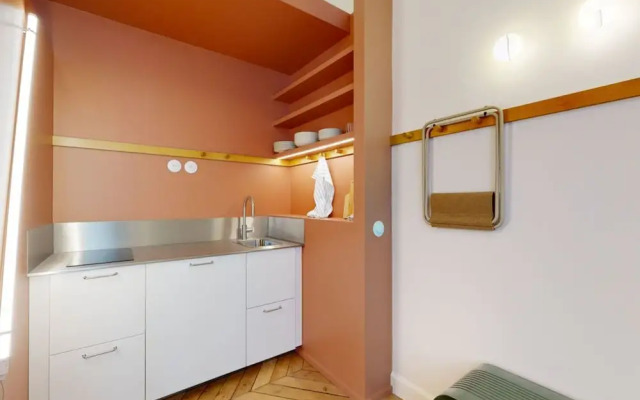 Altido Pleasant 1-bed Flat w Shared Courtyard