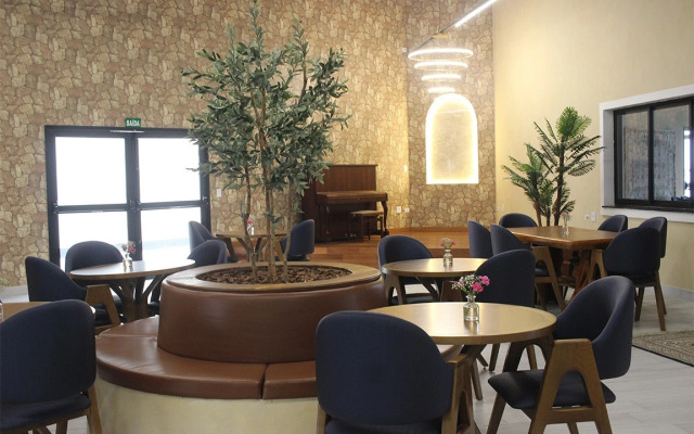 Bristol Villaggio Rosa Arujá