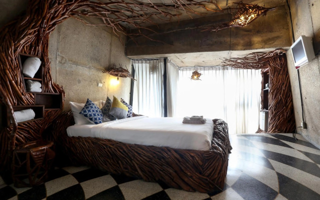 Mo Rooms