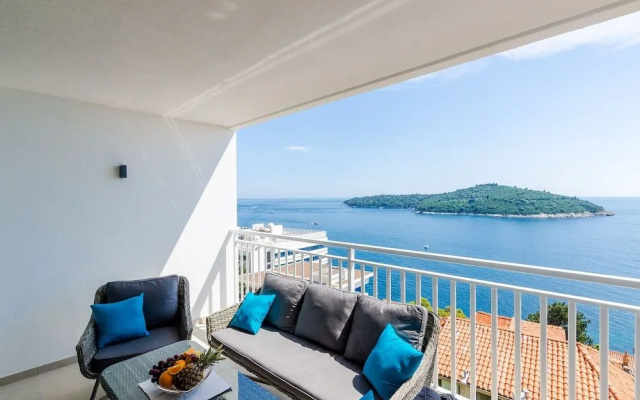 Apartments Lazarin