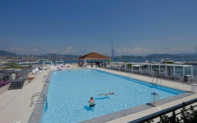 Cinque Terre The Harbour Apt - Two Bathrooms