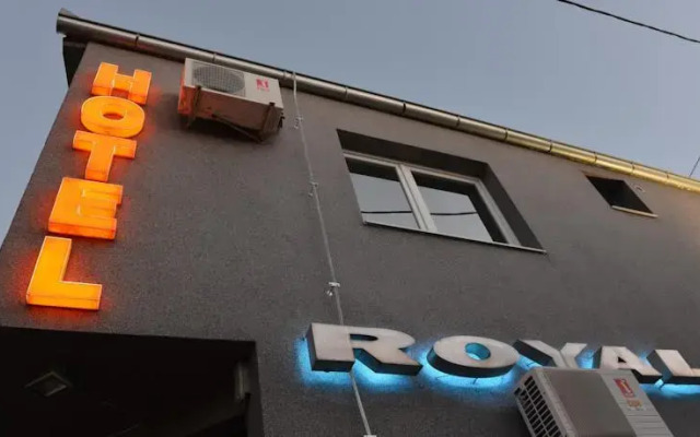 Royal Hotel