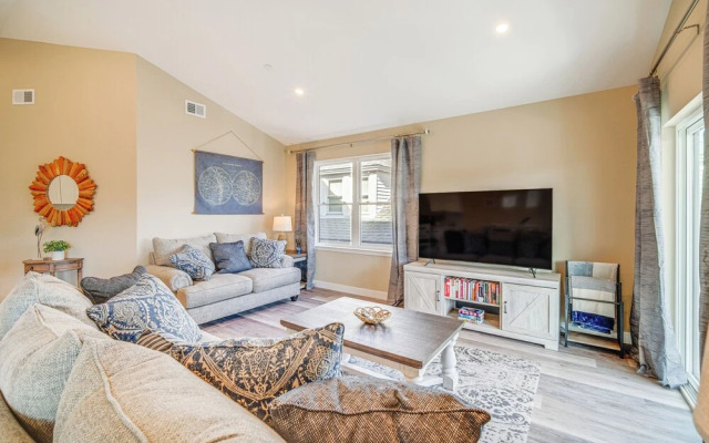 Wildwood Vacation Rental - Walk to the Beach!