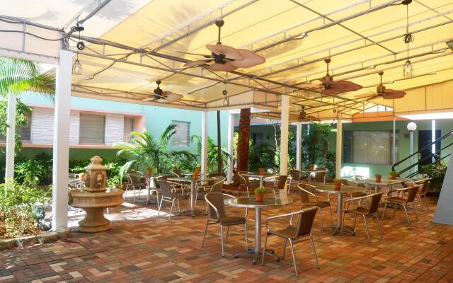 Victoria Park Hotel