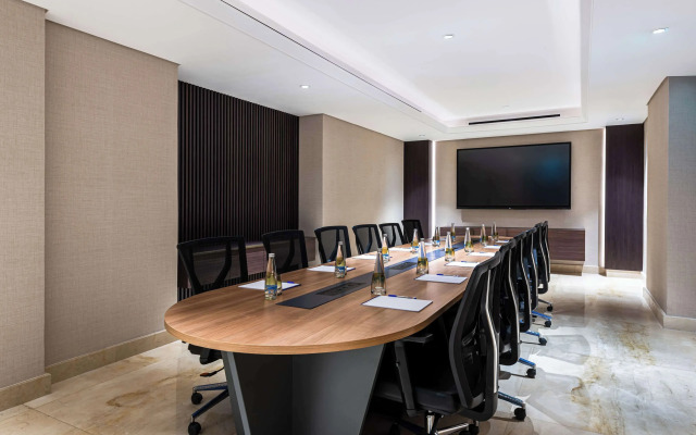 Doubletree By Hilton Amman Hotel & Residences