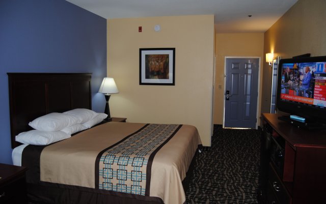 Days Inn & Suites by Wyndham Prattville-Montgomery