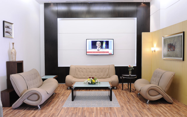 Mira Business Hotel