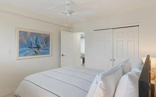 Royal Mauian, #405 2 Bedroom Condo