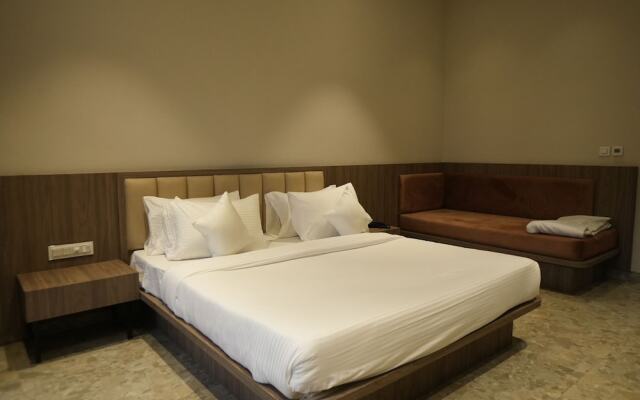 Mansa Club And Resort