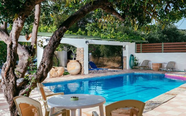 Ammoudara Beach Hotel & Apartments