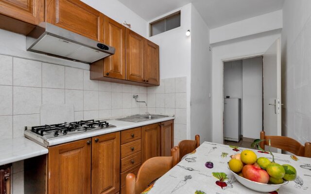 Apartments Robinzon Milivoj
