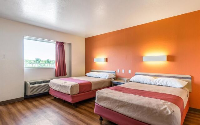 Motel 6