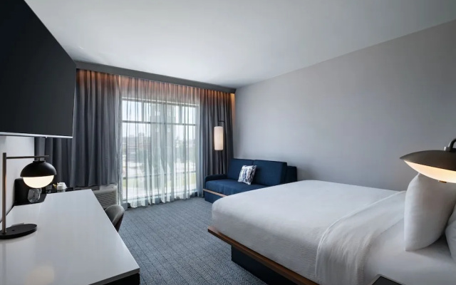 Courtyard By Marriott Dallas Frisco