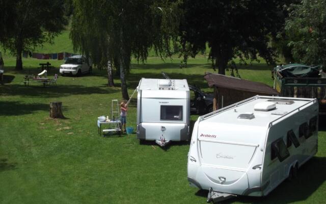 Nyírfás Camping
