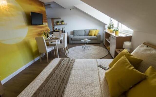 Warm & Friendly Apartment II.