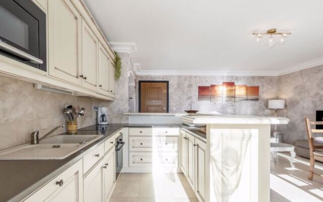 Le Domaine de la Baie 24095