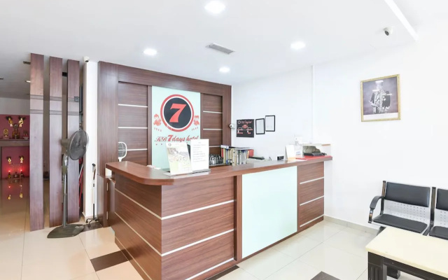Hotel O KB Near Siti Khadijah Market Formerly KB 7 Days – Lobby – Kota Bharu
