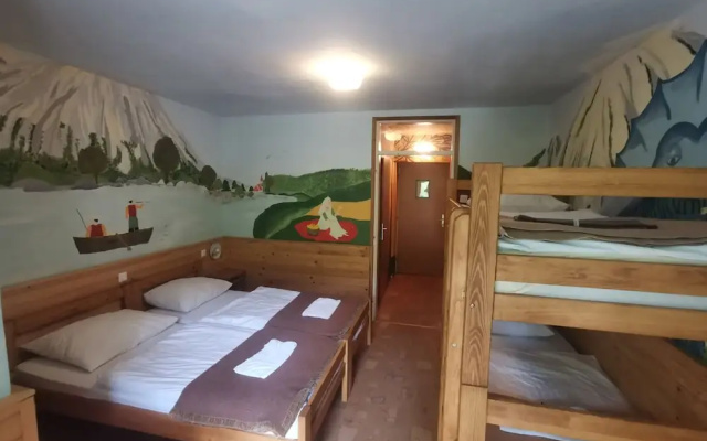 Hostel pod Voglom