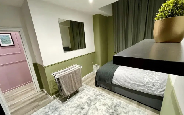Stunning and Modern Apartment in Liverpool