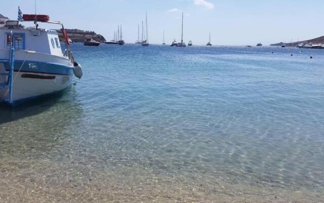 Cycladic Ornos Apt. Near Mykonos Town