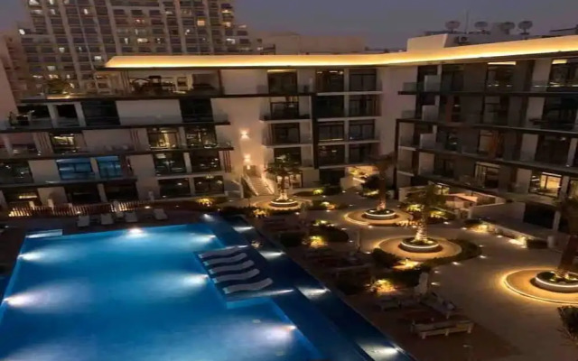 Spacious 2BR in Oxford 212 by Bespoke