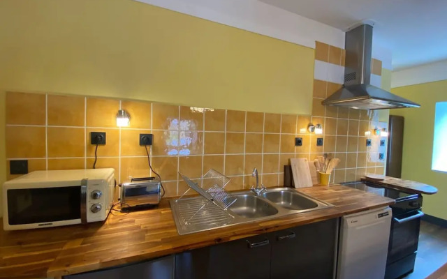 Comfortable Apartment in the Elegant Manor House