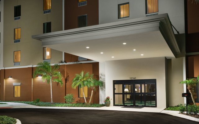 Candlewood Suites Orlando - Lake Buena Vista, an IHG Hotel