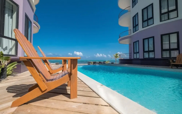Diamante Beachfront Suites
