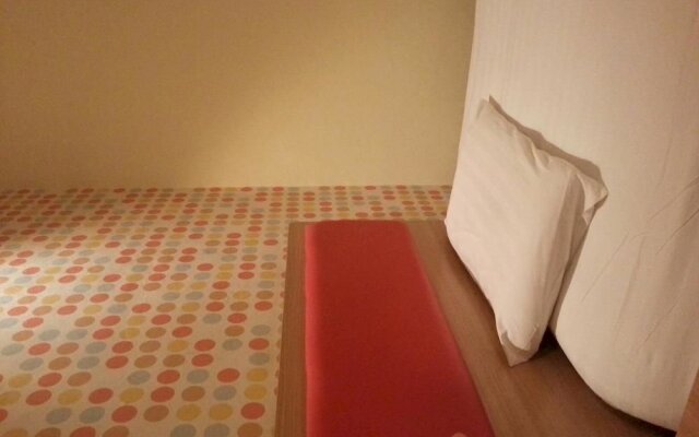 Home Inn Shanghai Renmin Square Fuzhou Road Shanghai Book Store
