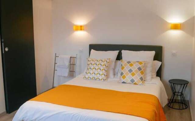 LE CENTRAL Hôtel Bar Restaurant