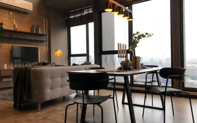 Expressionz Professional Suites by SYNC @3ppl