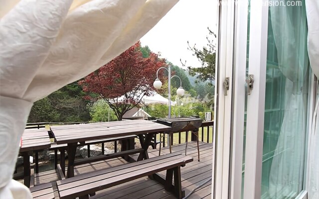 Yangpyeong Happy Home Pension