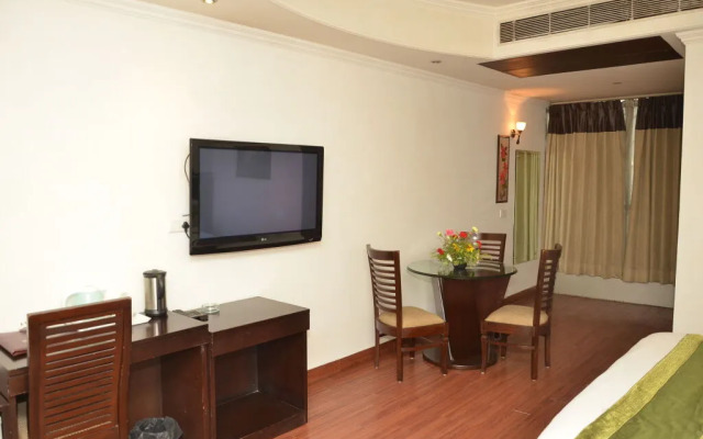 Hotel Aerotech by OYO Rooms