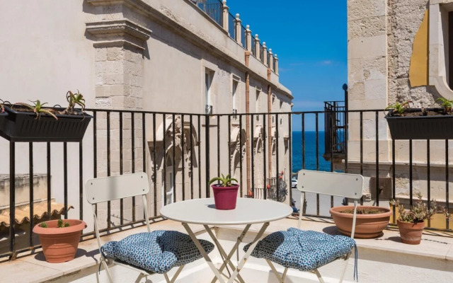Terrazza Mirabella in Ortigia