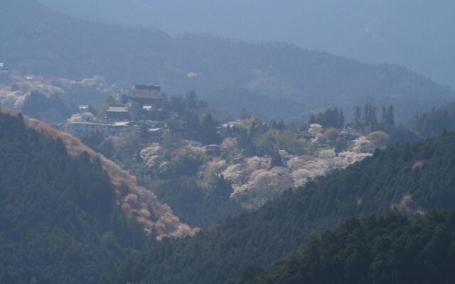 Houtouji Temple